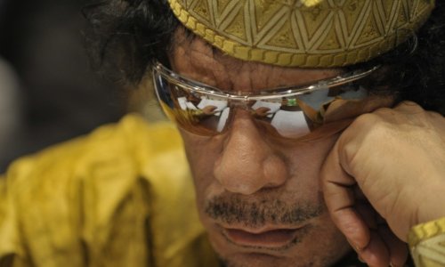 Каддафи выдвинул условия ухода от власти