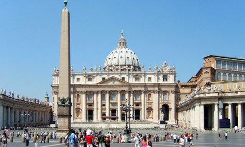 Тысячи жителей Рима в ожидании землетрясения