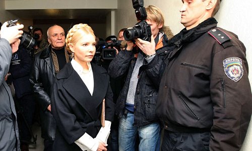 Обвинение вновь потребовало ареста экс-премьер-министра Украины Юлии Тимошенко
