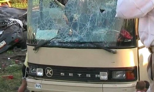 В Приамурье автобус столкнулся с автомобилем
