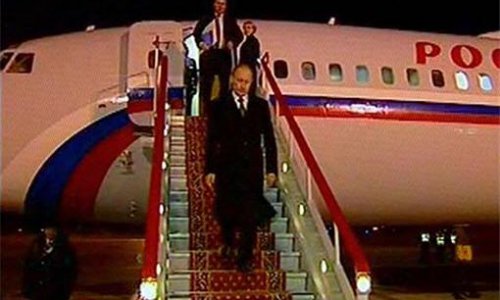 Премьер-министр Владимир Путин прибыл в Новосибирск
