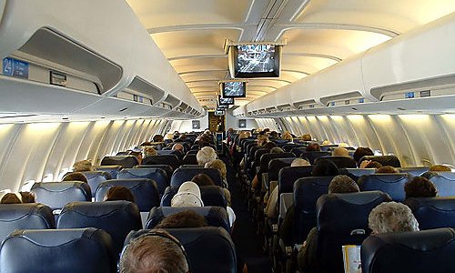 Пассажирский самолет сел в Голландии из-за драки на борту
