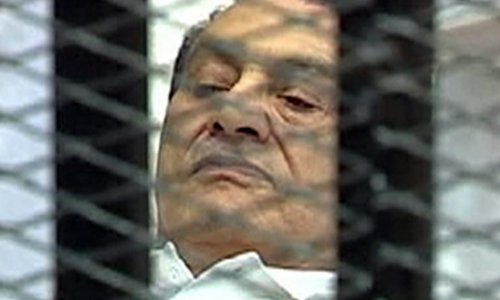 Cуд над Мубараком возобновляется в Египте после перерыва