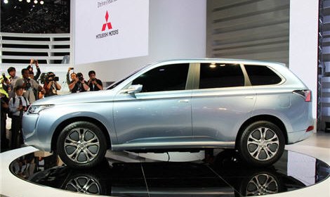 Россия станет первой страной, где будет продаваться новый Mitsubishi Outlander