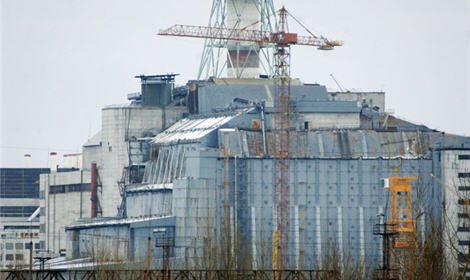 На Чернобыльской АЭС сегодня начались работы по возведению нового саркофага