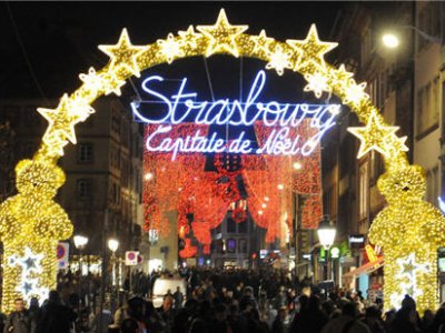 Страсбургская рождественская ярмарка открылась в столице Эльзаса