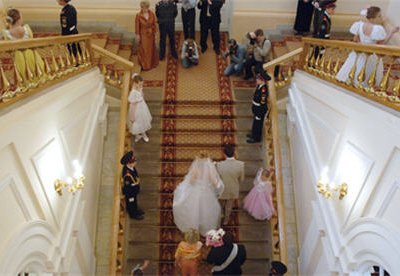 В последнюю «красивую» дату столетия — 12.12.12 в Москве сыграют более 1000 свадеб