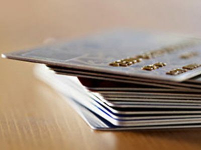 Кредитные карты — не роскошь, а деньги в долг