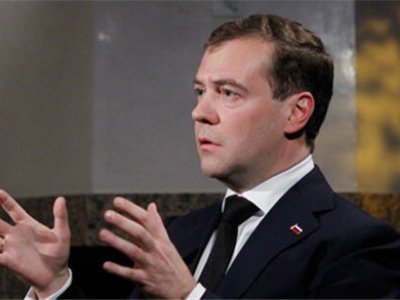 Медведев считает неправильной и невозможной конкуренцию с Путиным на выборах 2018 года