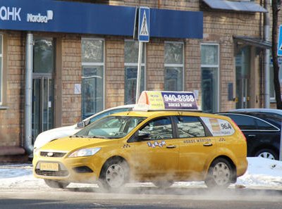 Количество легальных таксистов в Москве достигло 25 тысяч