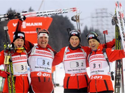 Сборная Норвегии выиграла эстафету на чемпионате мира по биатлону