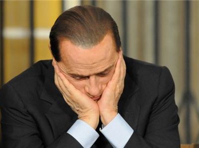 Берлускони терпит поражение на парламентских выборах