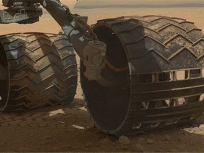 Curiosity продолжает находить все больше признаков наличия воды на Марсе