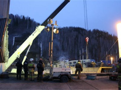 На Кузбассе в подтопленной шахте пропали 4 горняка