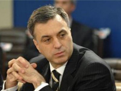 На выборах в Черногории одерживает победу Филип Вуянович