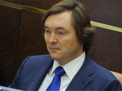 Сенатор Андрей Молчанов может сложить полномочия