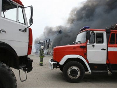 На юге Москвы сгорели несколько автомобилей