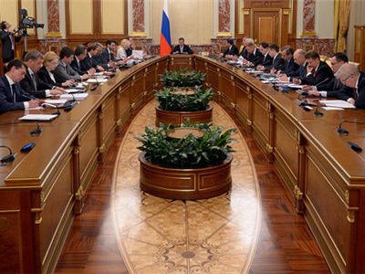 Процесс демонтажа коалиции вокруг премьер-министра Дмитрия Медведева