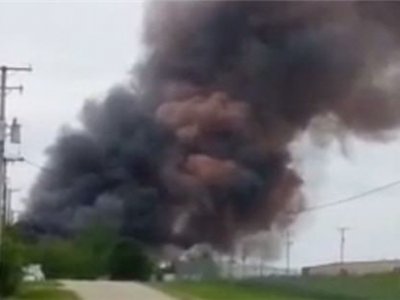 Пожар на химзаводе в Иллинойсе