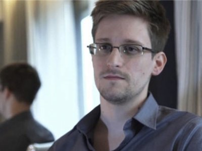 Эдвард Сноуден организовавший утечку информации разведслужб США, исчез из отеля в Гонконге