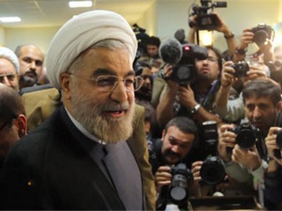 Хасан Роухани лидирует на президентских выборах в Иране