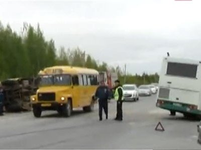 Два автобуса столкнулись на трассе Тюмень – Ханты-Мансийск