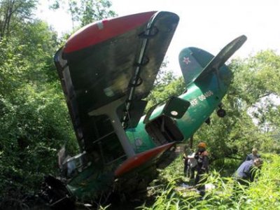 В Хабаровском крае Ан-2 совершил аварийную посадку из-за поломки в двигателе