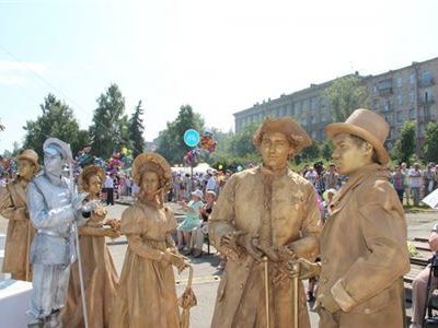 День города променадом и «иллюзиями» в Петрозаводске
