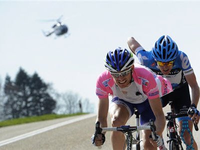 Победителем велогонки «Тур де Франс» стал Кристофер Фрум
