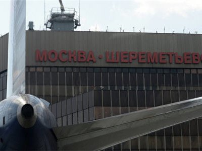 За дебош в самолете в аэропорту «Шереметьево» задержан мужчина