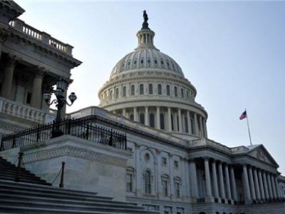 Сенат Конгресса США одобрил законопроект о повышени потолка госдолга
