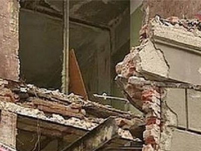 В Челябинске назвали причину обрушения здания с людьми