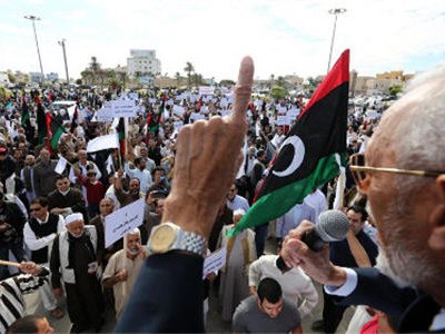 В столице Ливии введен режим чрезвычайного положения