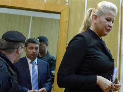 Евгения Васильева не будет давать показания против Анатолия Сердюкова