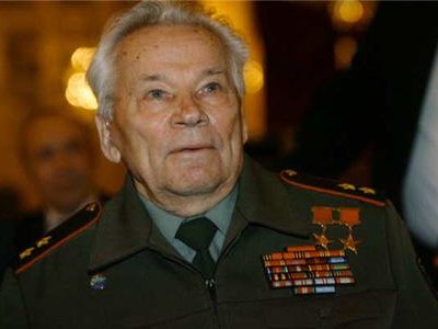 Конструктор Михаил Калашников скончался на 95-м году жизни