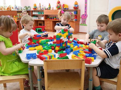 Томские дети к Новому году получили детский сад