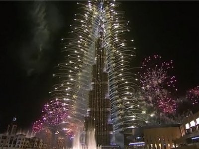 В центре Дубая устроили грандиозное шоу