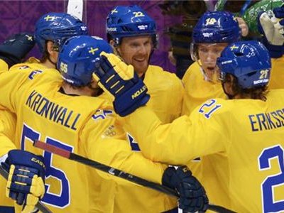 Швеция первой завоевала путевку в полуфинал хоккейного турнира в Сочи