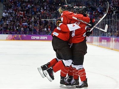Канадки в финале победили сборную США со счетом 3:2