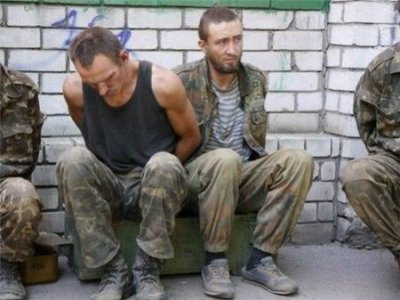 Колонну пленных карателей фашистской хунты Украины провели по улицам Донецка (ВИДЕО)