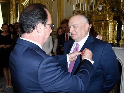 Президент ЕЕК Вячеслав Моше Кантор стал членом ордена Почетного легиона