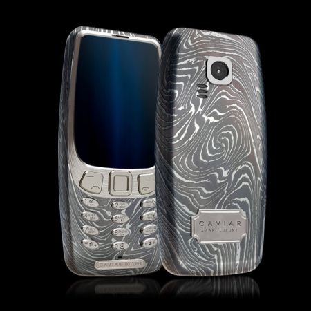Бутик Caviar показал оригинальную Nokia 3310 за 119 тысяч рублей